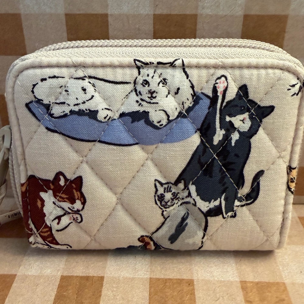 Vera Bradley Small Zip Around ID Card Wallet in A Cat's Life NWT